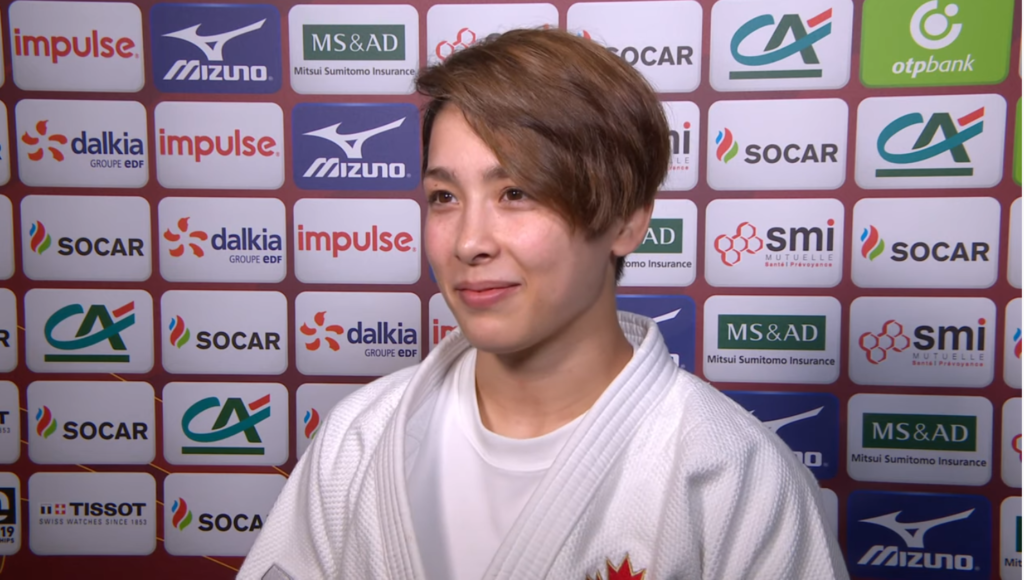 出口クリスタが美人でかわいい 国籍はカナダで高校や妹を調査 画像 Oricoma